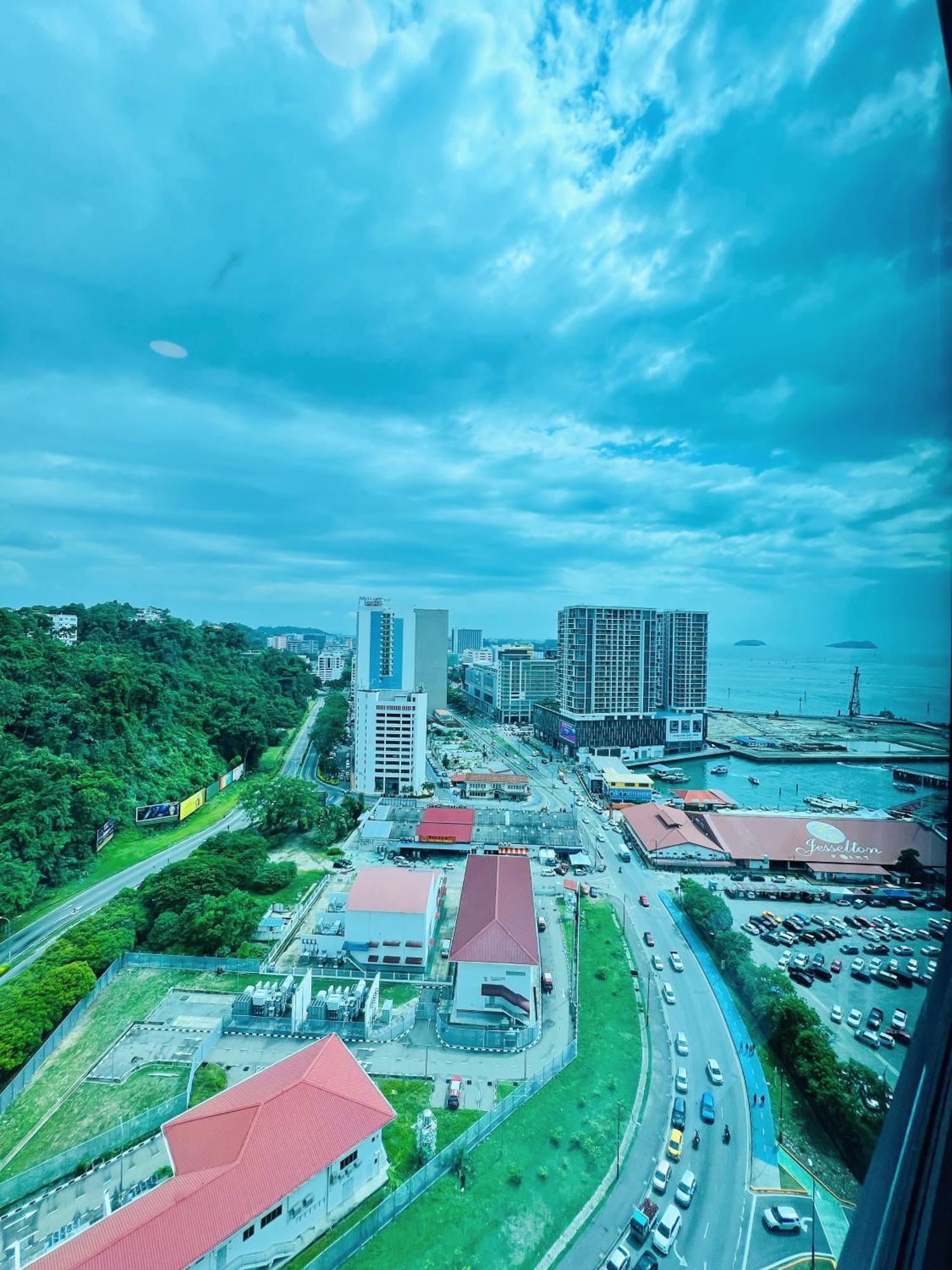 Maison Life 小居屋 Jesselton Quay Citypads Kota Kinabalu Exterior photo